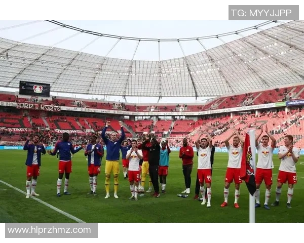 巴黎圣日耳曼续写胜利篇章,巴洛特利闪耀全场助球队领跑积分榜 巴黎圣日耳曼续写胜利篇章,巴洛特利闪耀全场助球队领跑积分榜